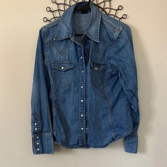 Gap Denim Western Snap-Front Shirt - Picture 1 of 5